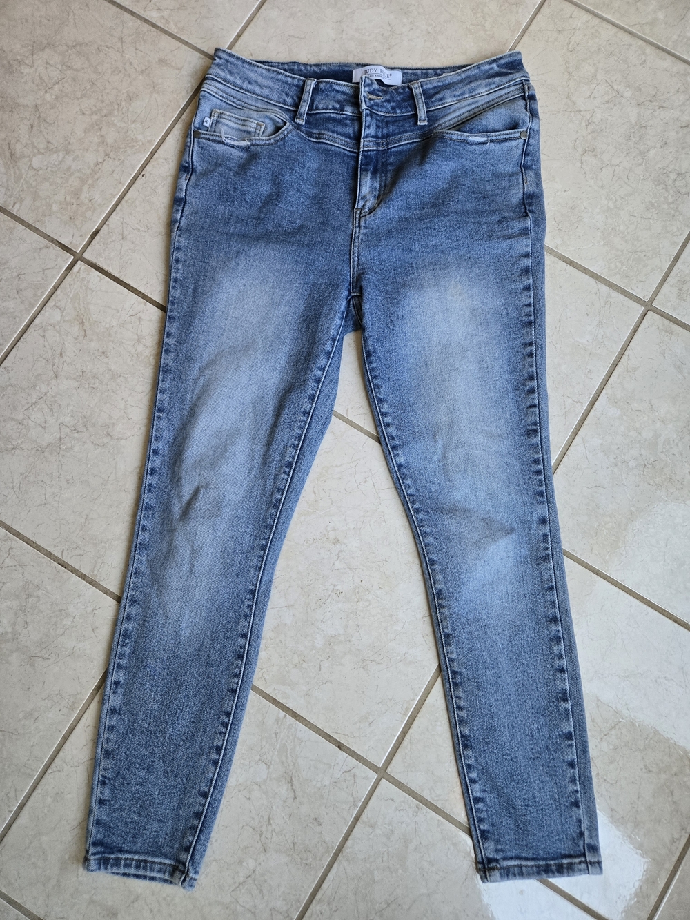 Judy Blue Light Blue Skinny Jeans